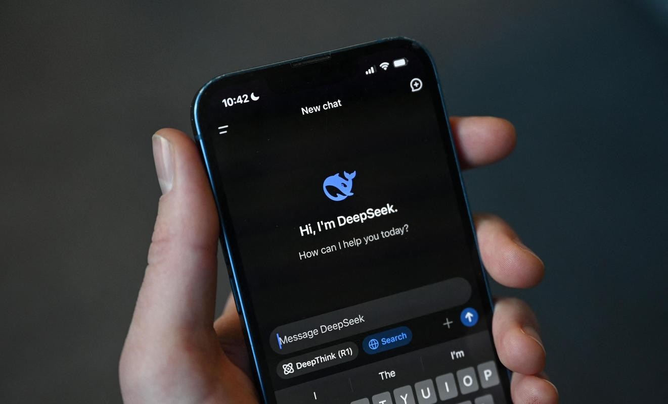《Deepseek资料大全》[17本]：人工智能DeepSeek大模型学习宝典【PDF】【86.3MB】 - 从入门到精通 | 系统学习AI技术